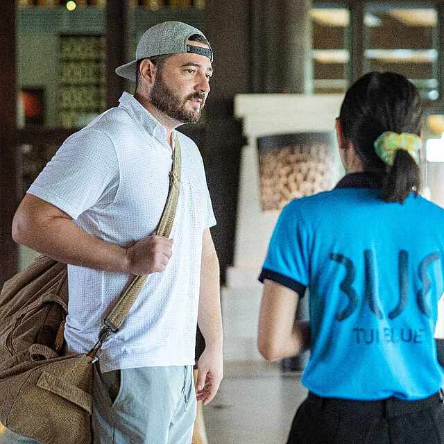 BLUE® Guide - Tips & Information around the hotel