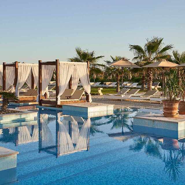 TUI BLUE Palm Beach Palace Poolanlage