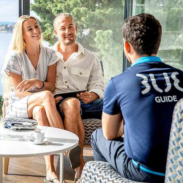 TUI BLUE Guide berät Urlauber