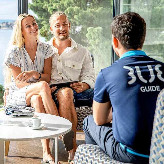 TUI BLUE Guide berät Urlauber