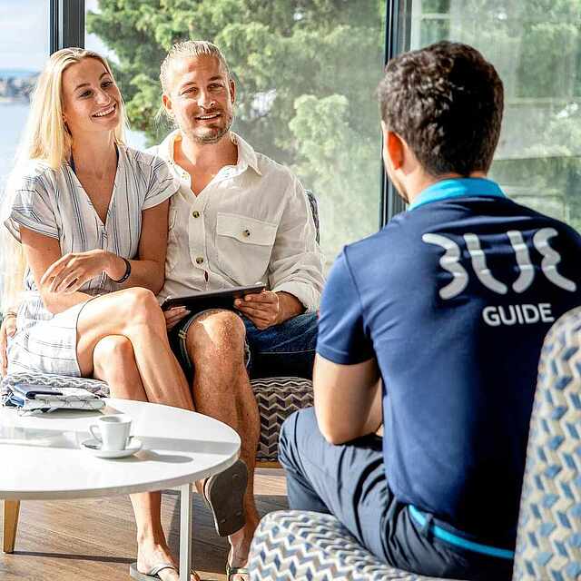 TUI BLUE Guide berät Urlauber