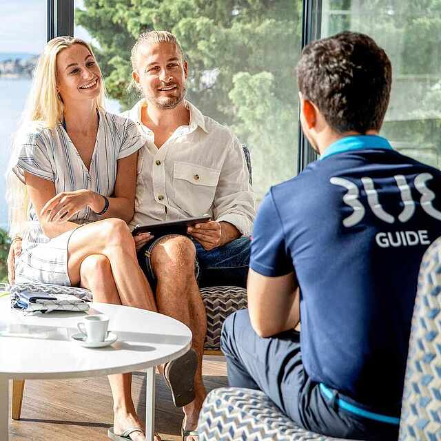 TUI BLUE Guide berät Urlauber